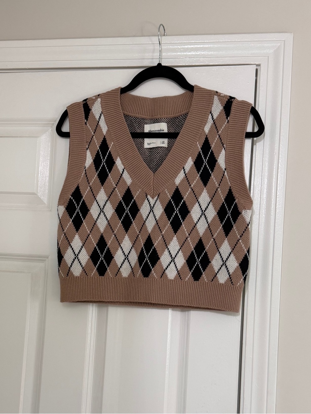 Abercrombie & Fitch Argyle Sweater Vest